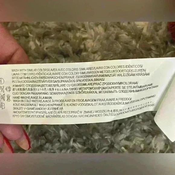 MINK PINK Start Over V Neck Sweater Size XS Oversized - Picture 12 of 13